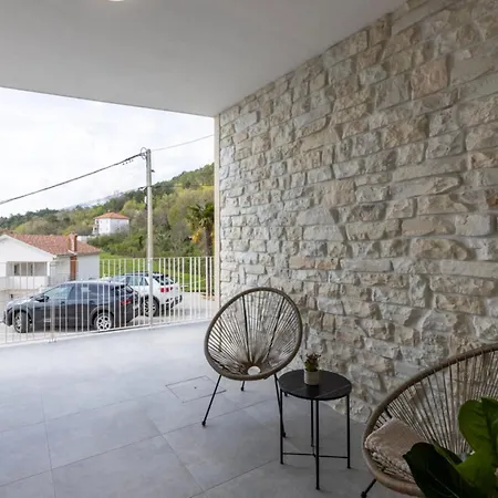 Bregha - Three Bedroom With Terrace Lejlighed *