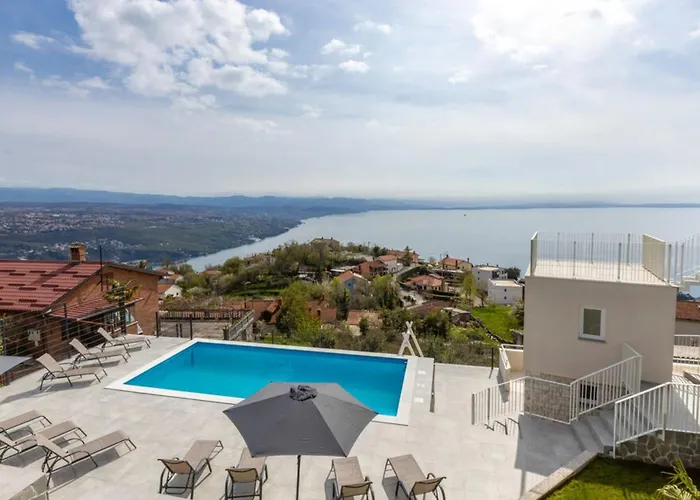 Lägenhet Bregha - Three Bedroom With Terrace Matulji